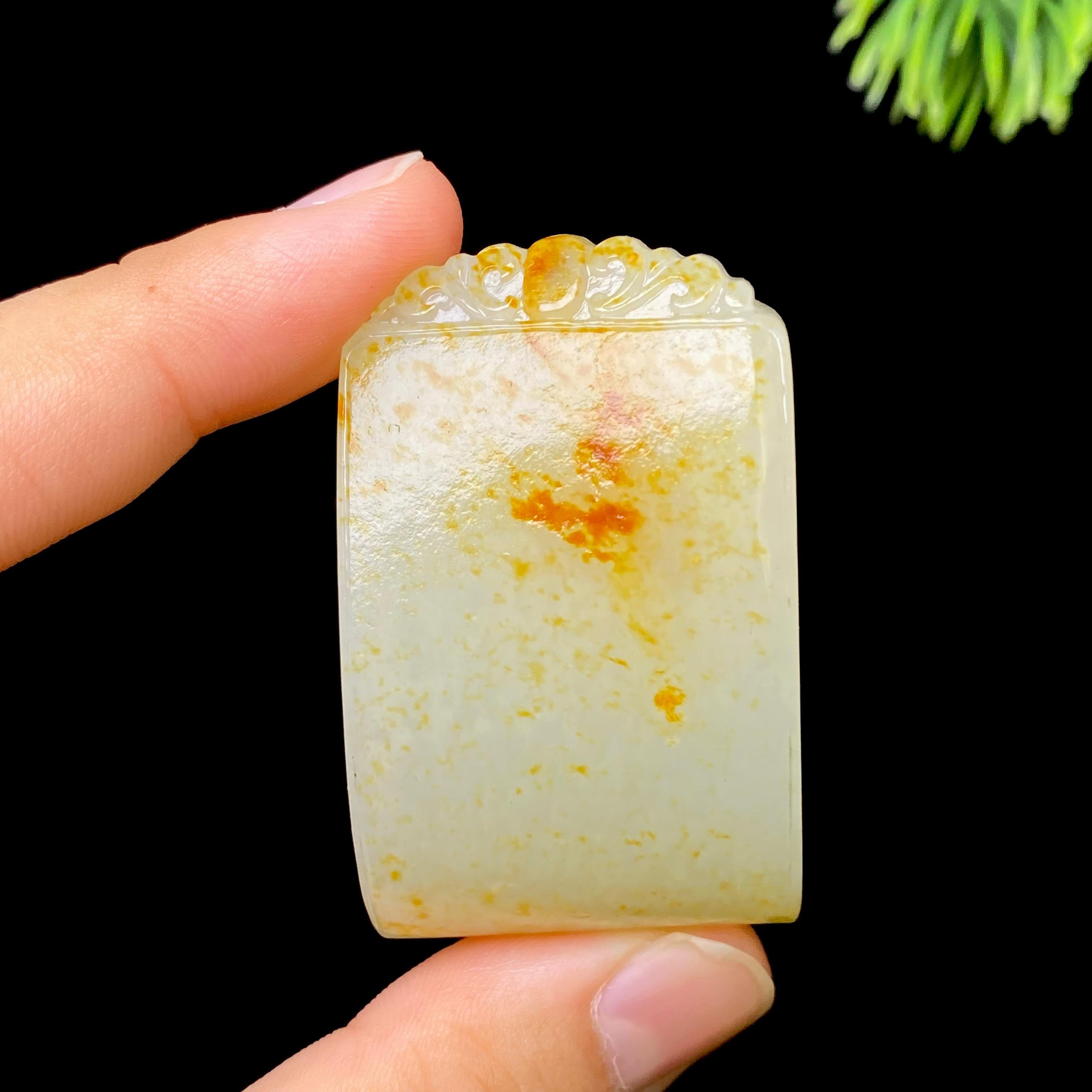 和田玉籽料无事牌（48.8g）