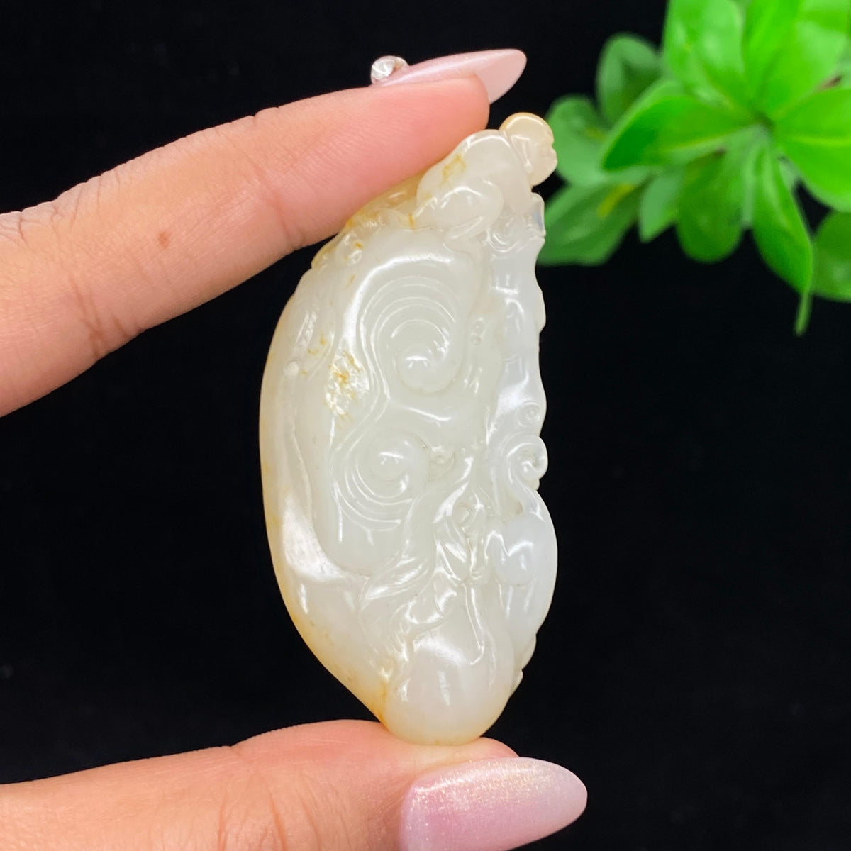 和田玉洒金皮籽料【灵猴献瑞】挂件（37.4g）