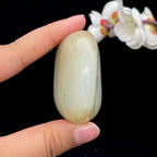 【超值推荐】和田玉籽料糖小手把件（90g）