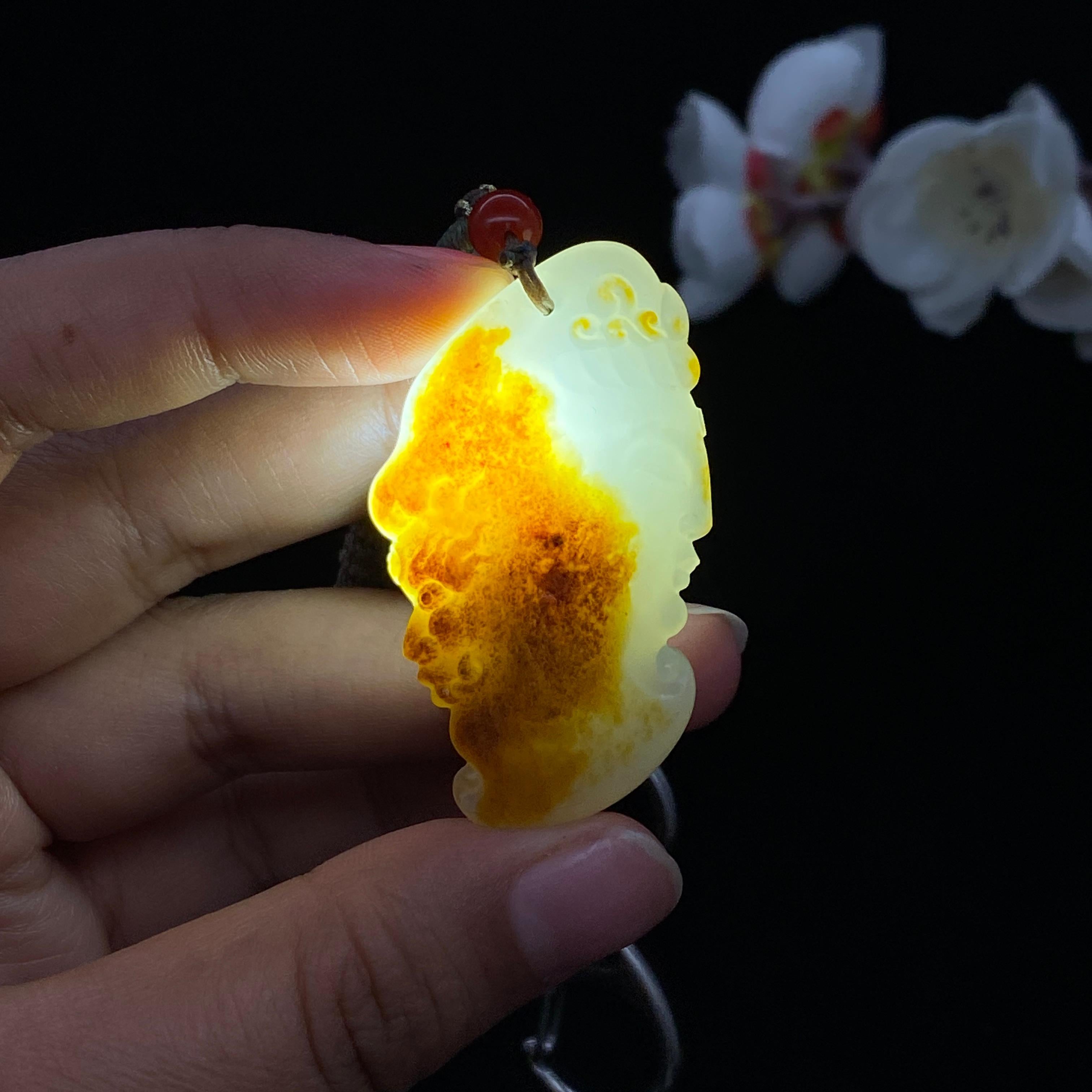 和田玉聚黄皮籽料【一念之间】（19.3g）