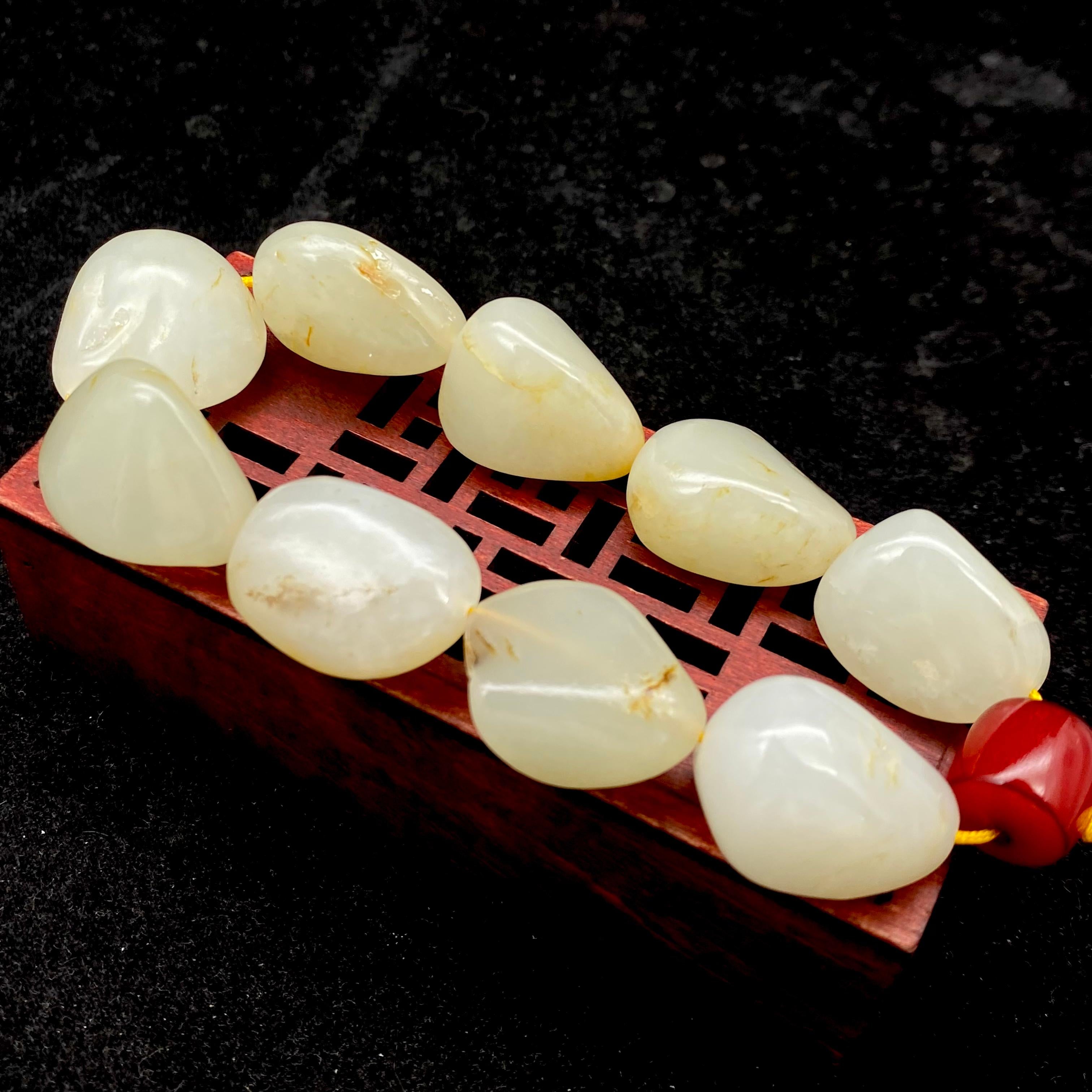 和田玉黄皮【精品手串】（81.1g）