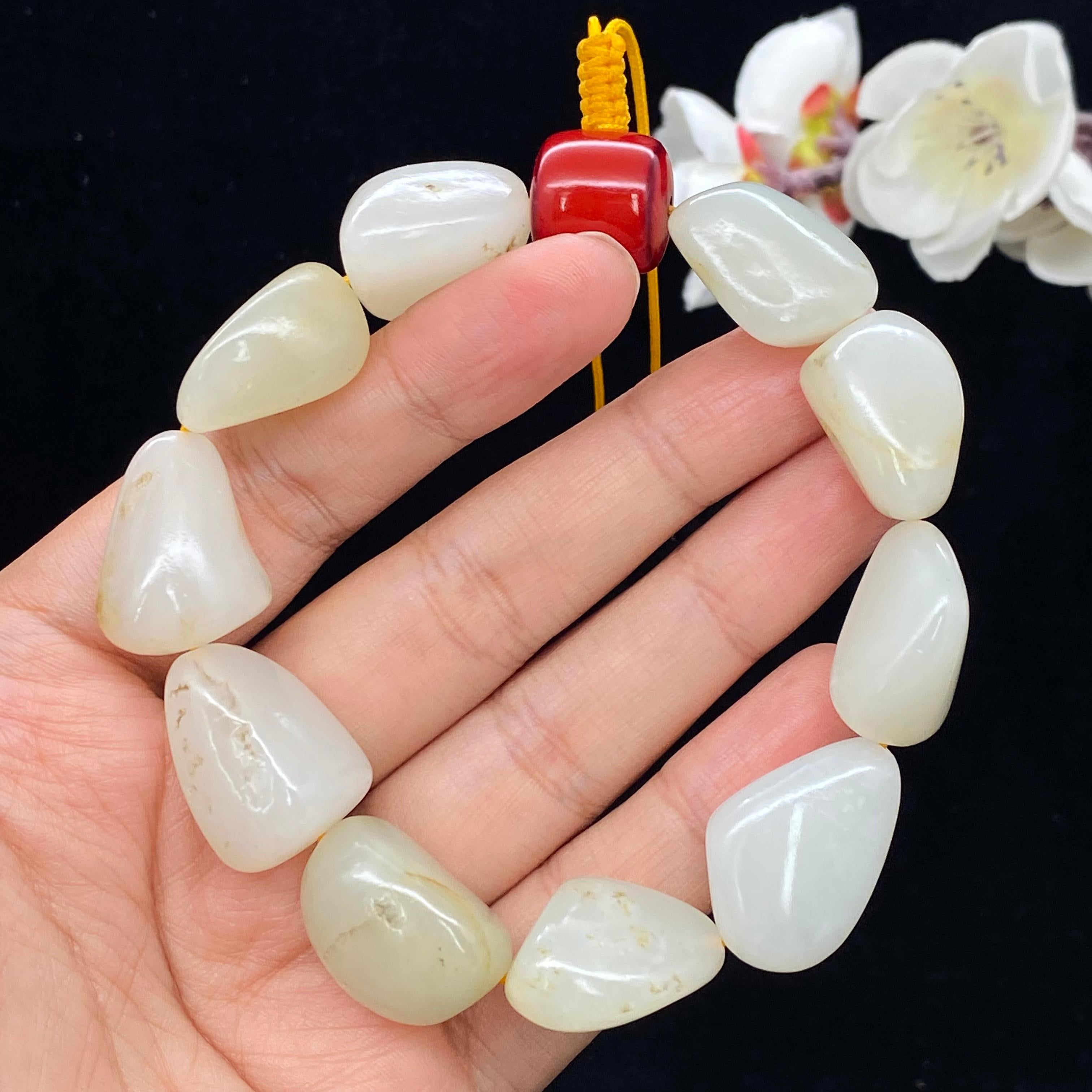 和田玉白玉籽料【精品手串】（68.4g）