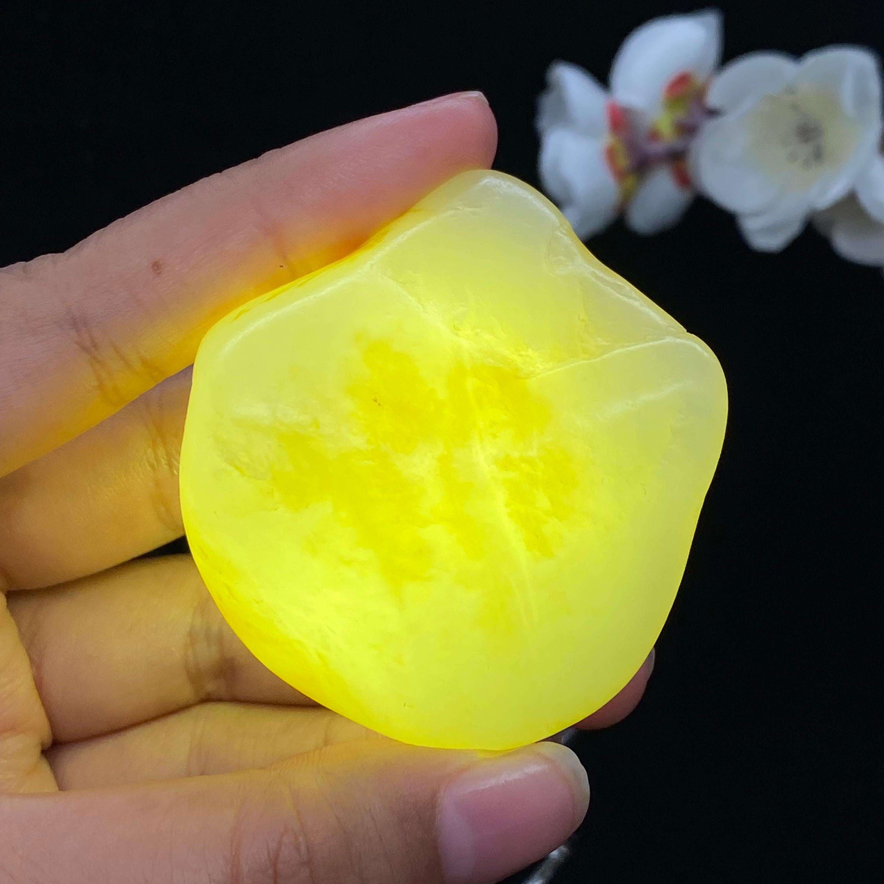 和田玉洒金皮籽料（86g）