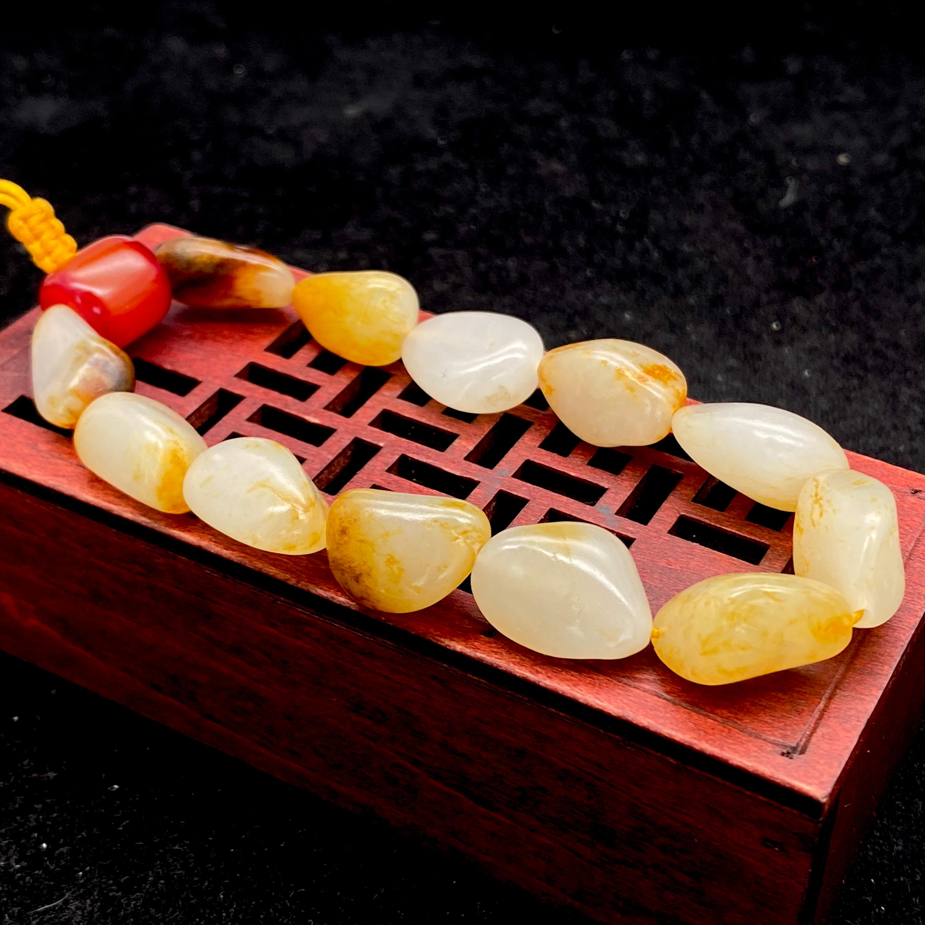 和田玉洒金皮【精品手串】（28.3g）