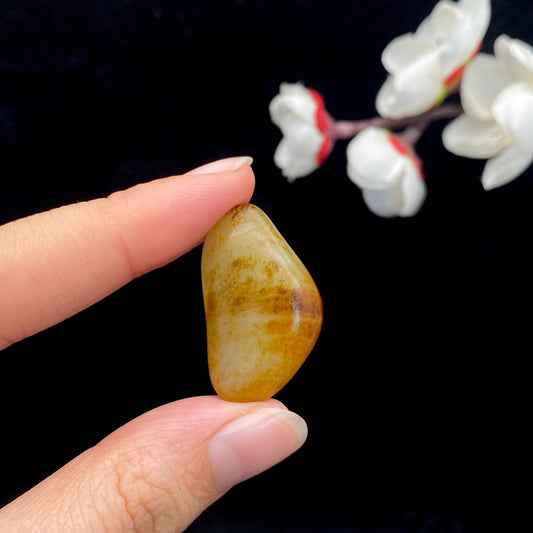 和田玉洒金皮籽料原石（7.1g）