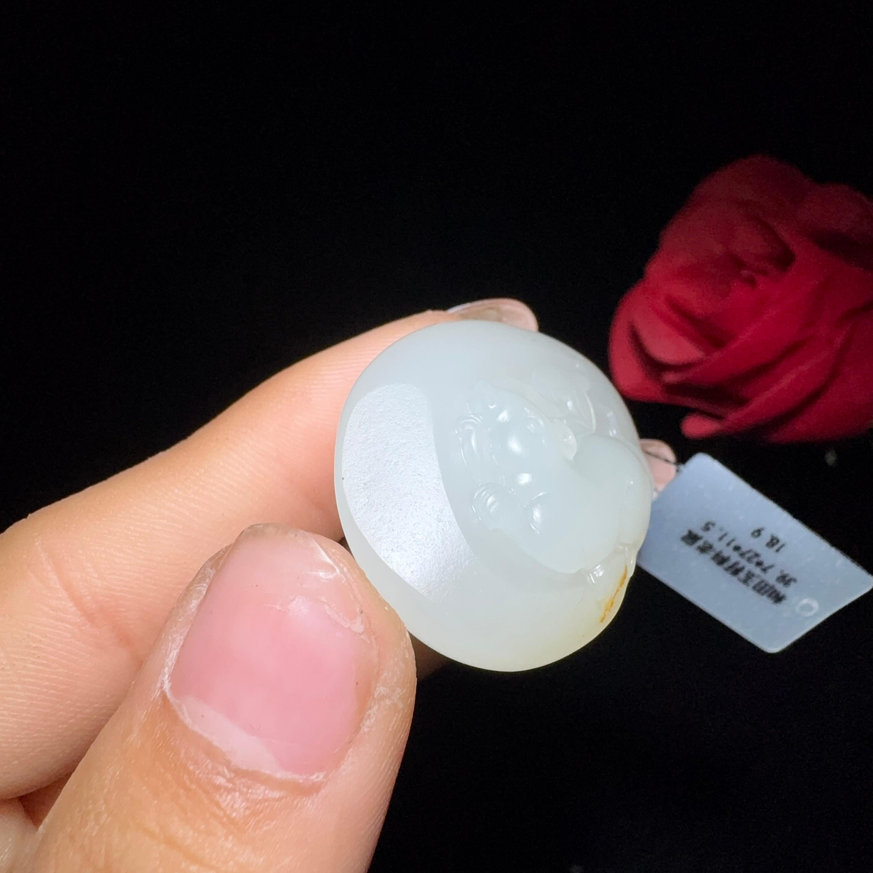 和田玉籽料挂件老鼠（18.9g）