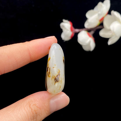 和田玉黄皮籽料原石（19.5g）