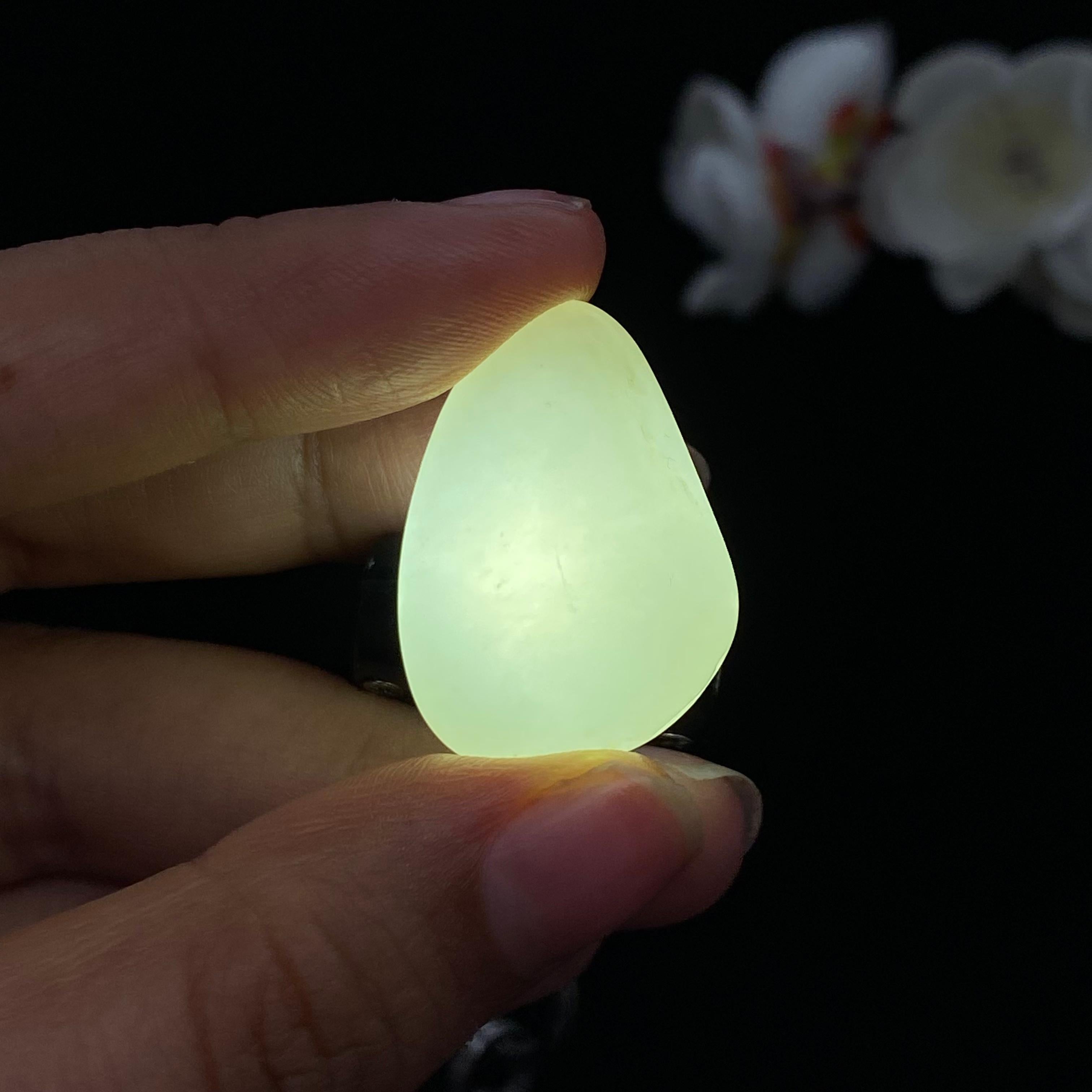 和田玉白玉籽料吊坠籽（8.3g）
