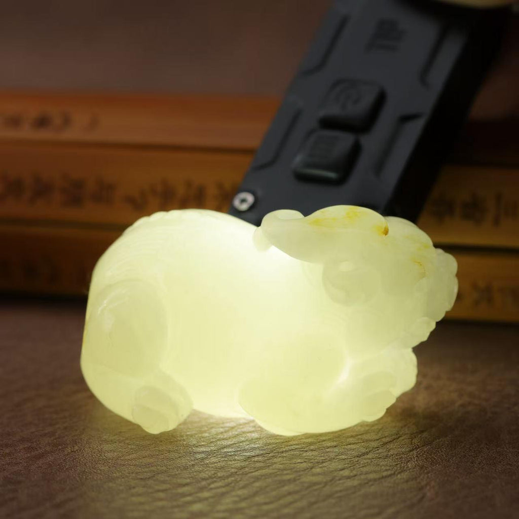 和田玉籽料洒金皮白玉貔貅挂件（76.3g）