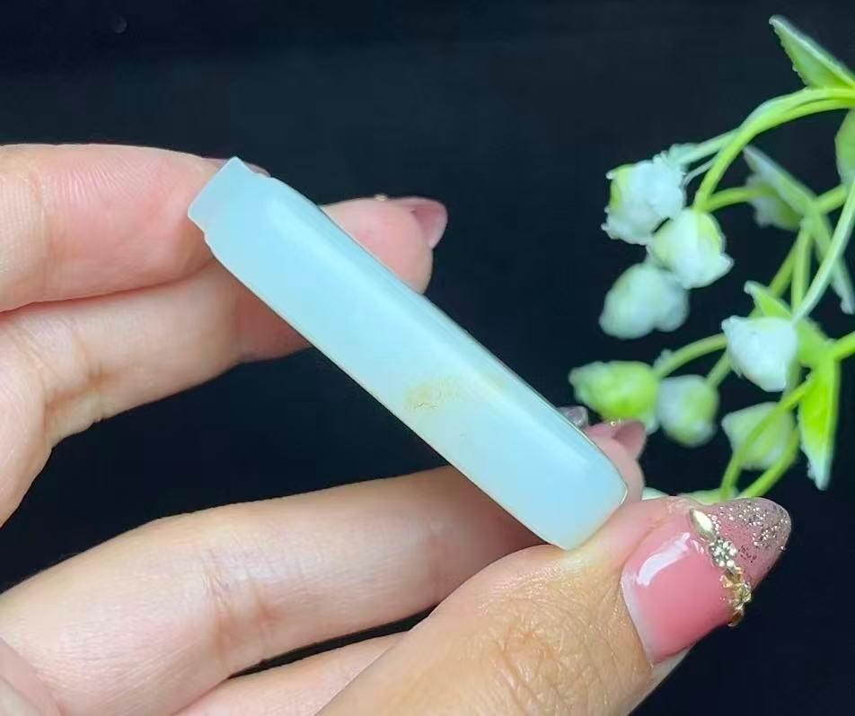 和田玉糖白平安无事牌（39.5g）
