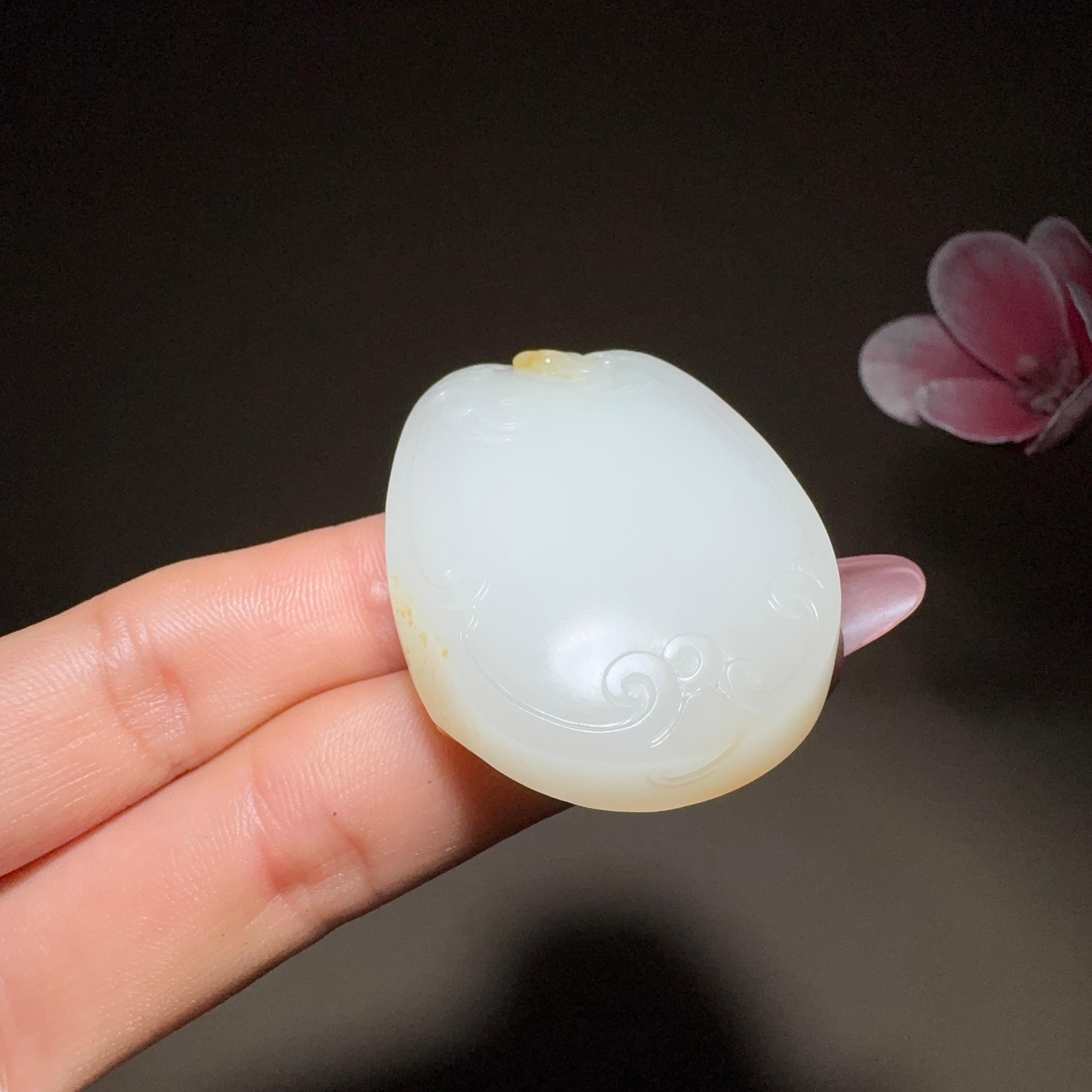 和田玉籽料观音挂件（35.1g）