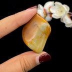 和田玉黄沁皮籽料原石（30.3g）