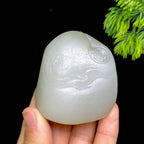 和田玉籽料龙手把件（132.3g）