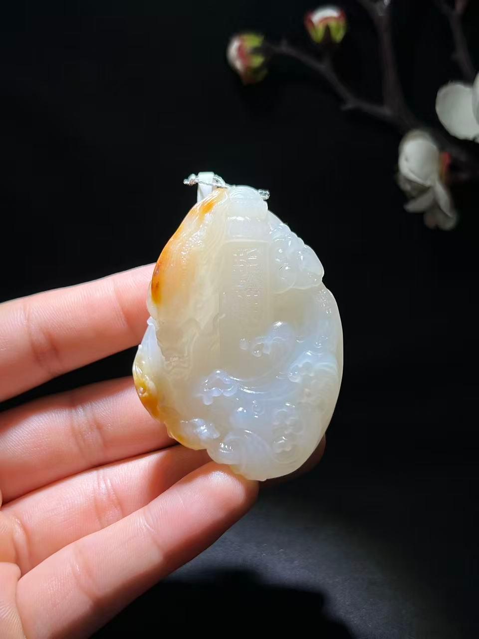 和田玉籽料龙（65.0g）