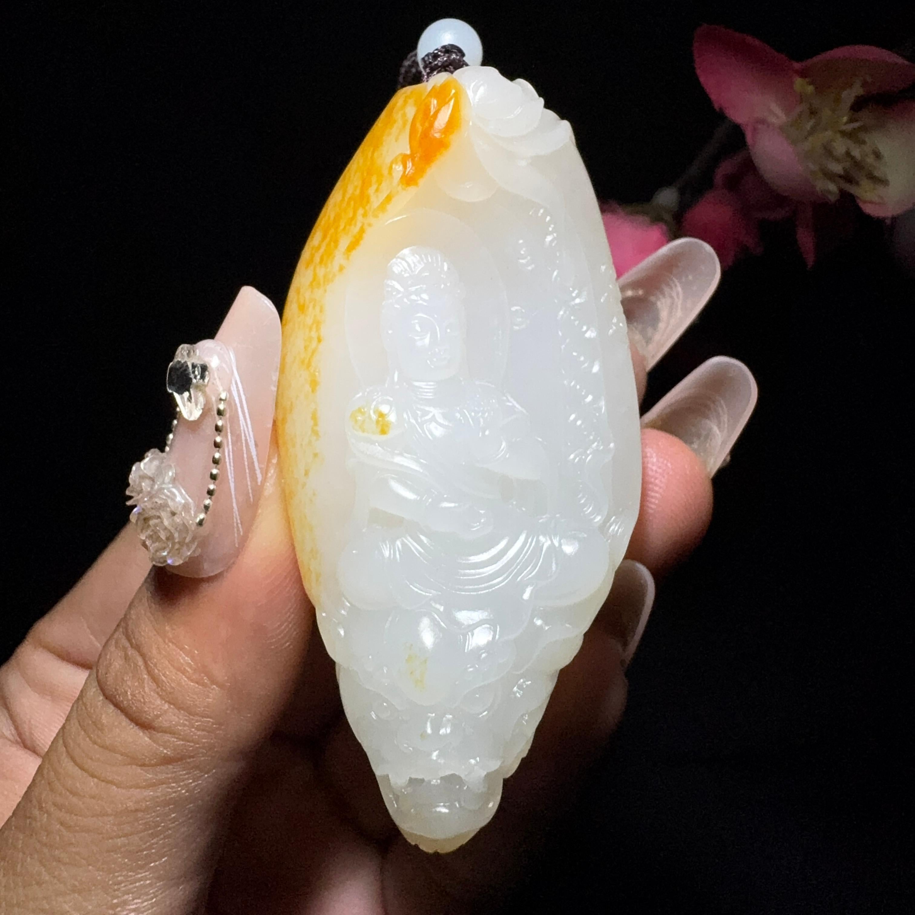 和田玉籽料挂件御龙观音（58.3g）