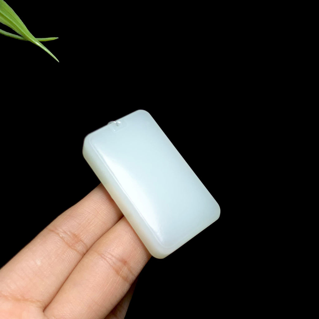 和田山料羊脂白玉无事牌（41.3g）