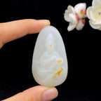 和田玉白玉籽料【观音】挂件（63.7g）