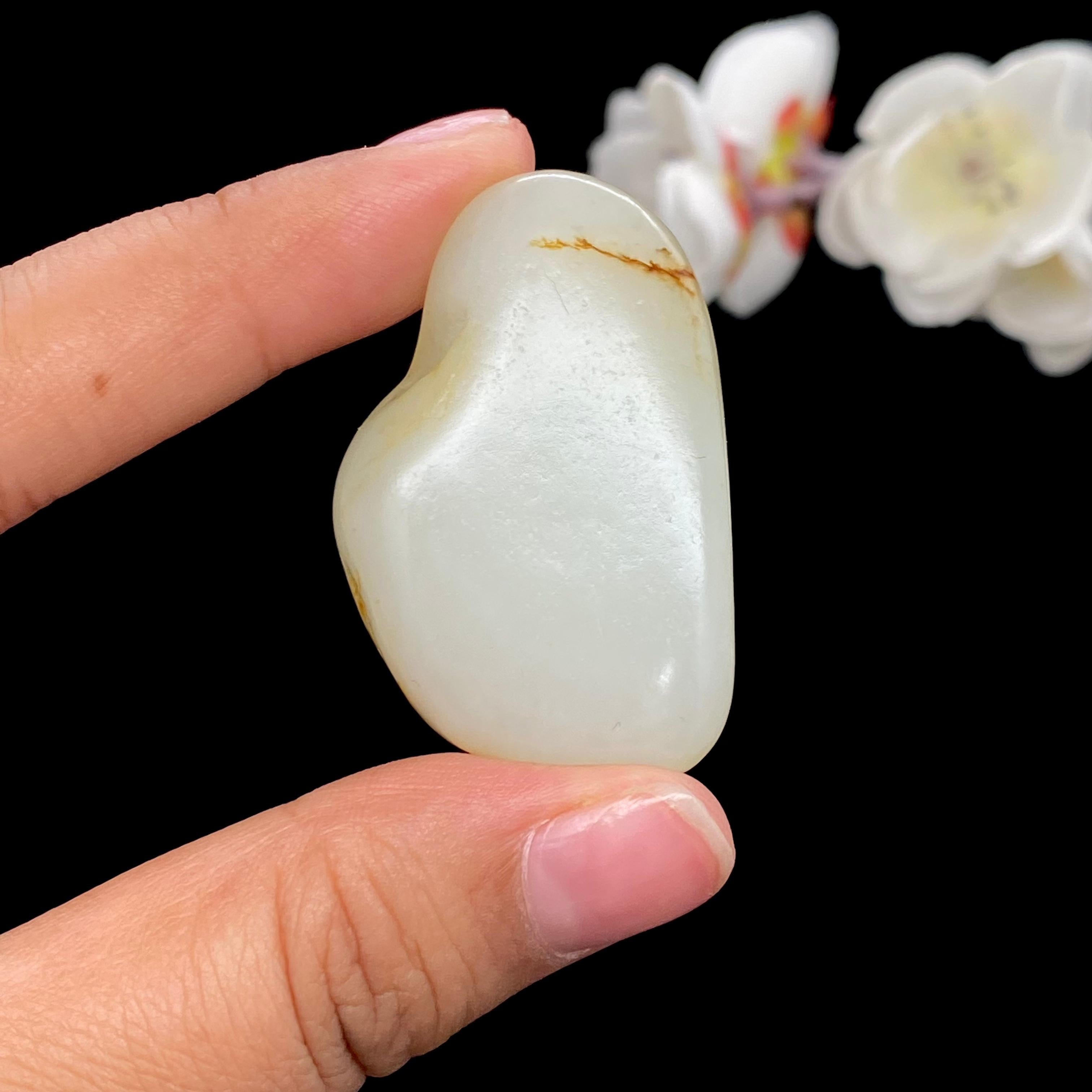 和田玉白玉带洒金皮籽料（29.4g）