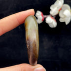 【超值推荐】和田玉黄皮籽料手把件（66.8g）