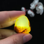 和田玉秋梨皮籽料（12.4g）