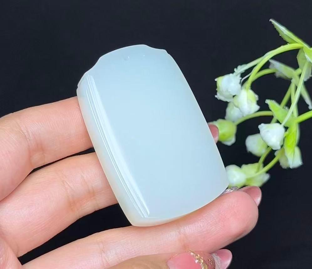 和田白玉平安无事牌（50.7g）