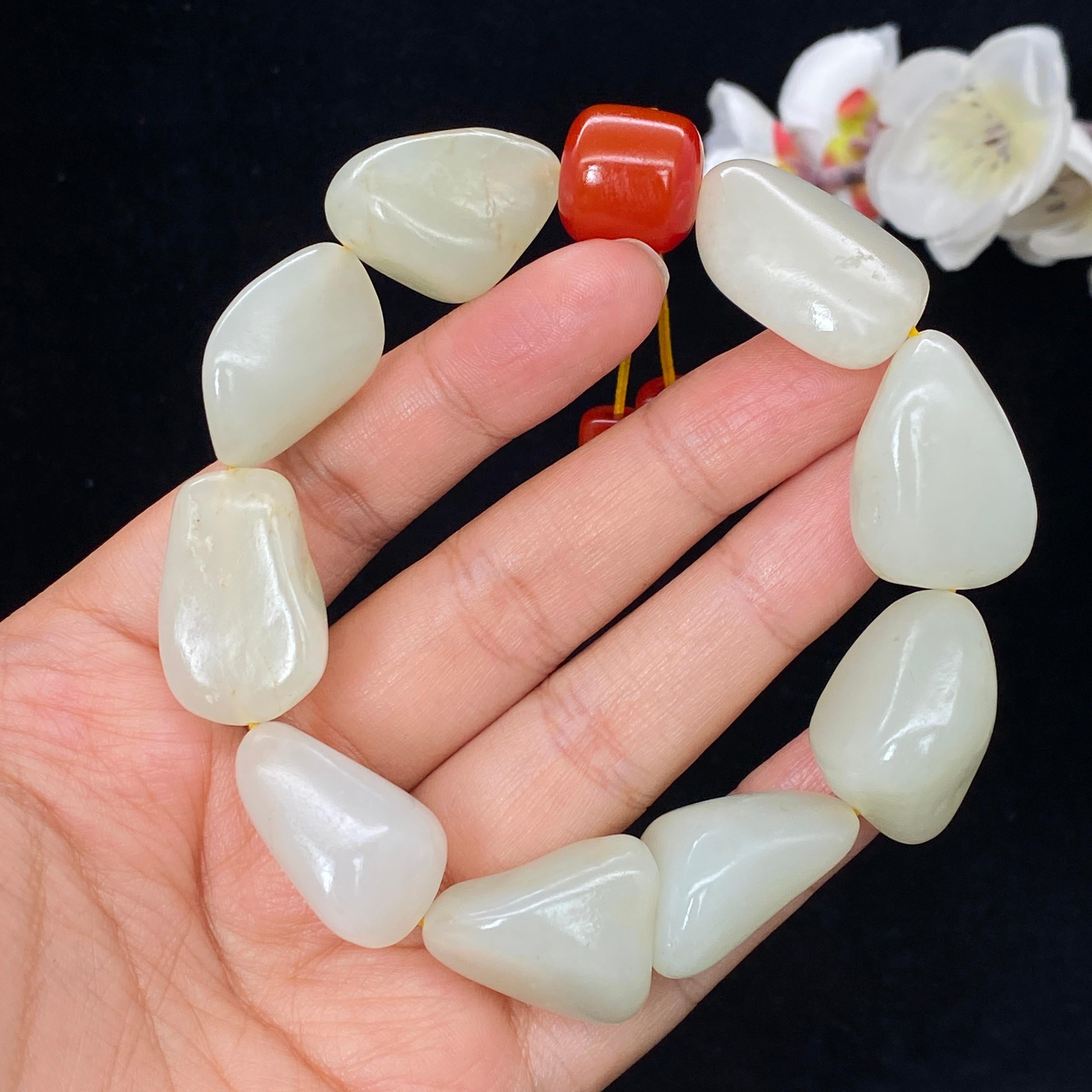 和田玉白玉籽料【精品手串】（82.9g）