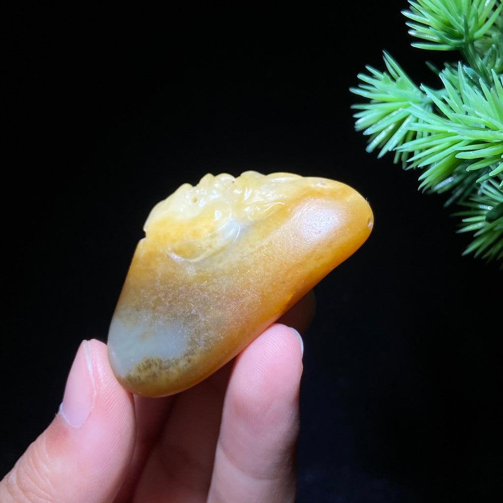和田玉籽料兽面（34.6g）