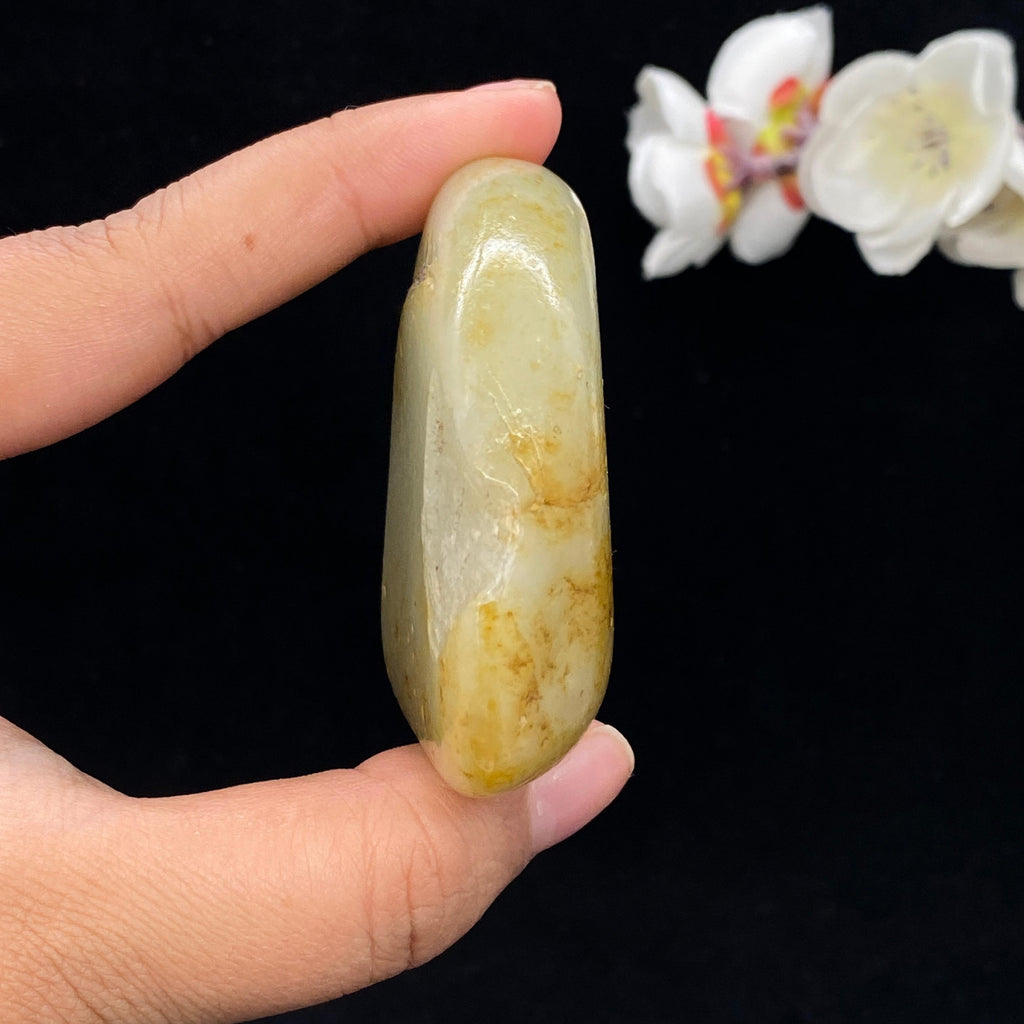 和田玉黄皮籽料大挂件（130g）