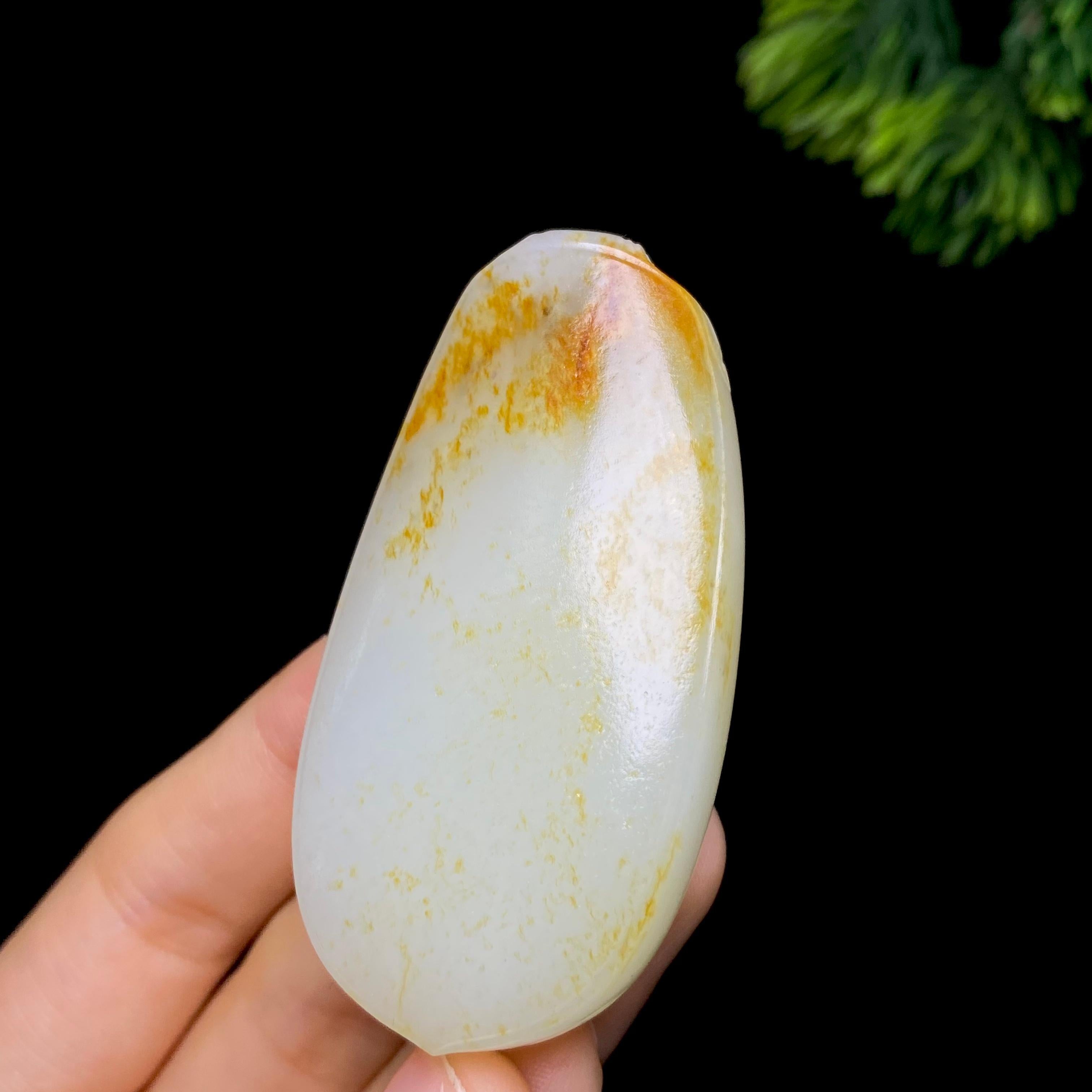和田玉籽料无事牌（45.8g）