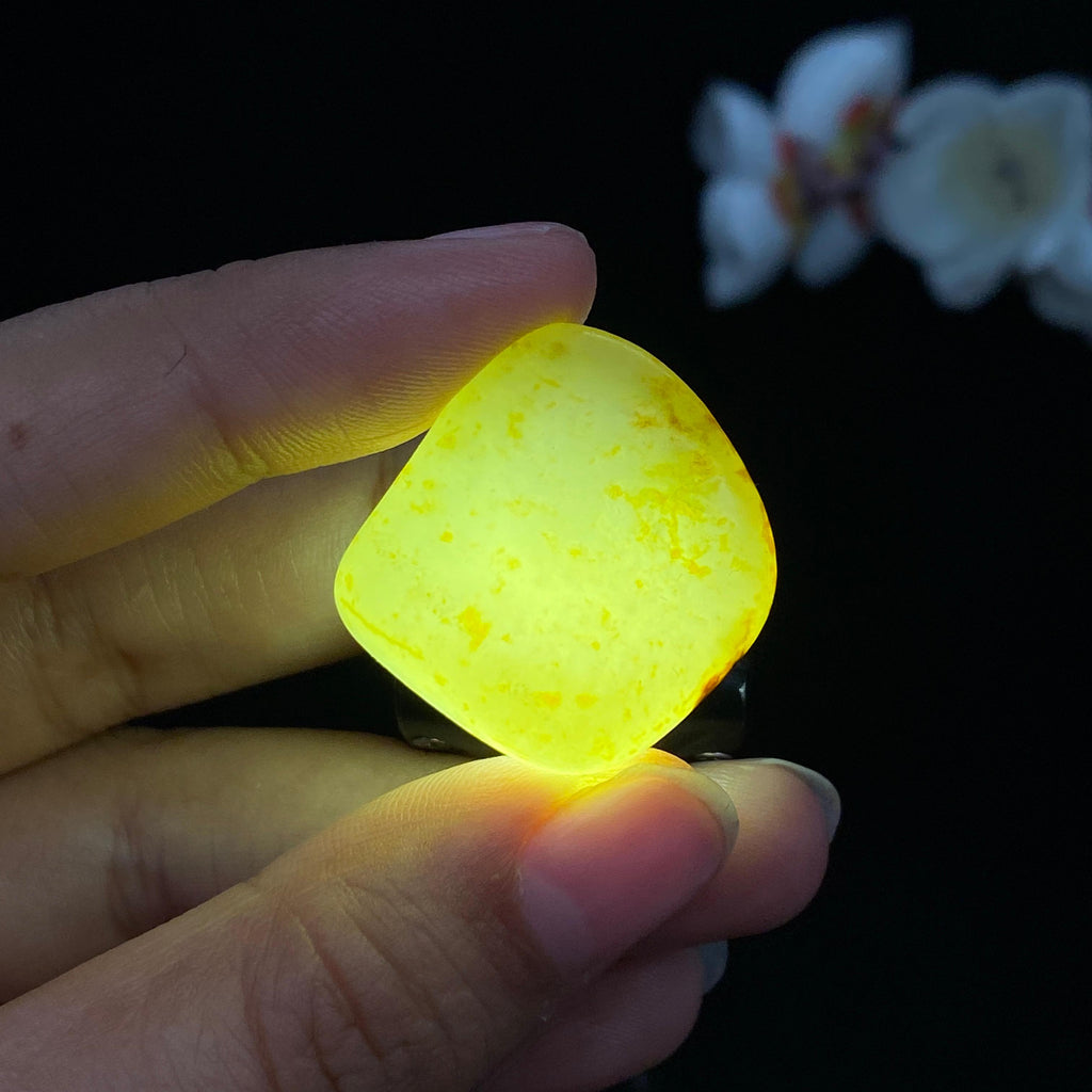 和田玉洒金皮籽料吊坠籽（15.2g）