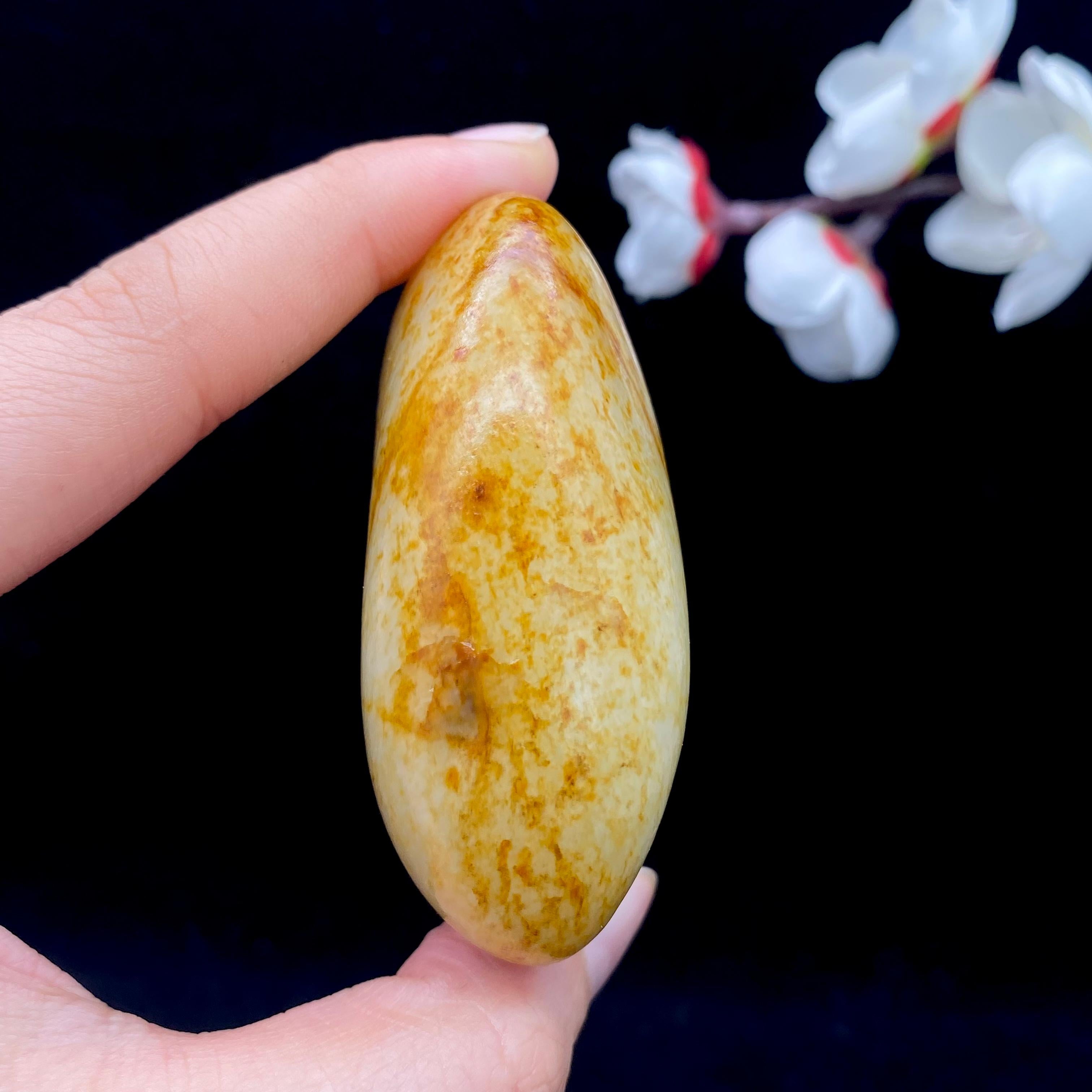 和田玉满洒金皮籽料原石（158.9g）