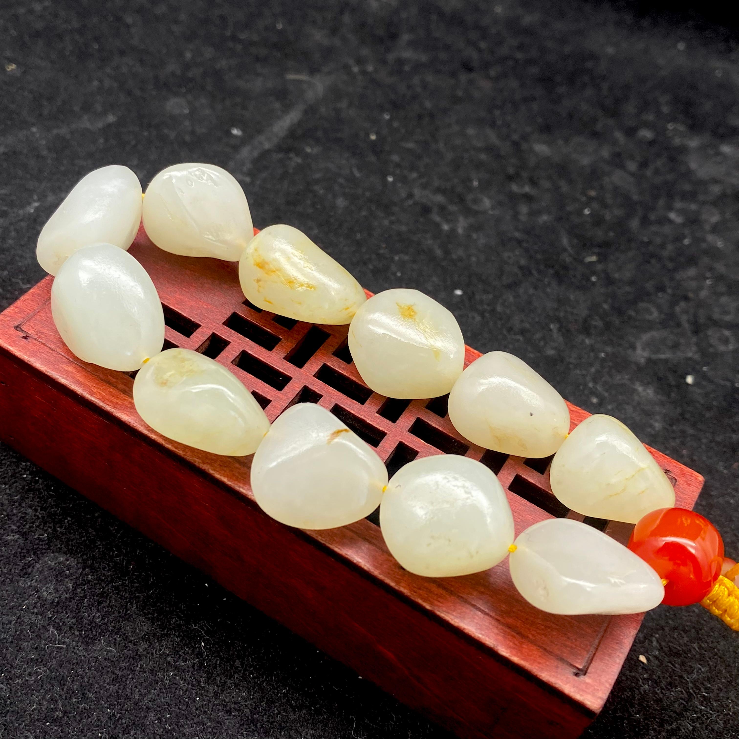 和田玉洒金皮【精品手串】（56.5g）