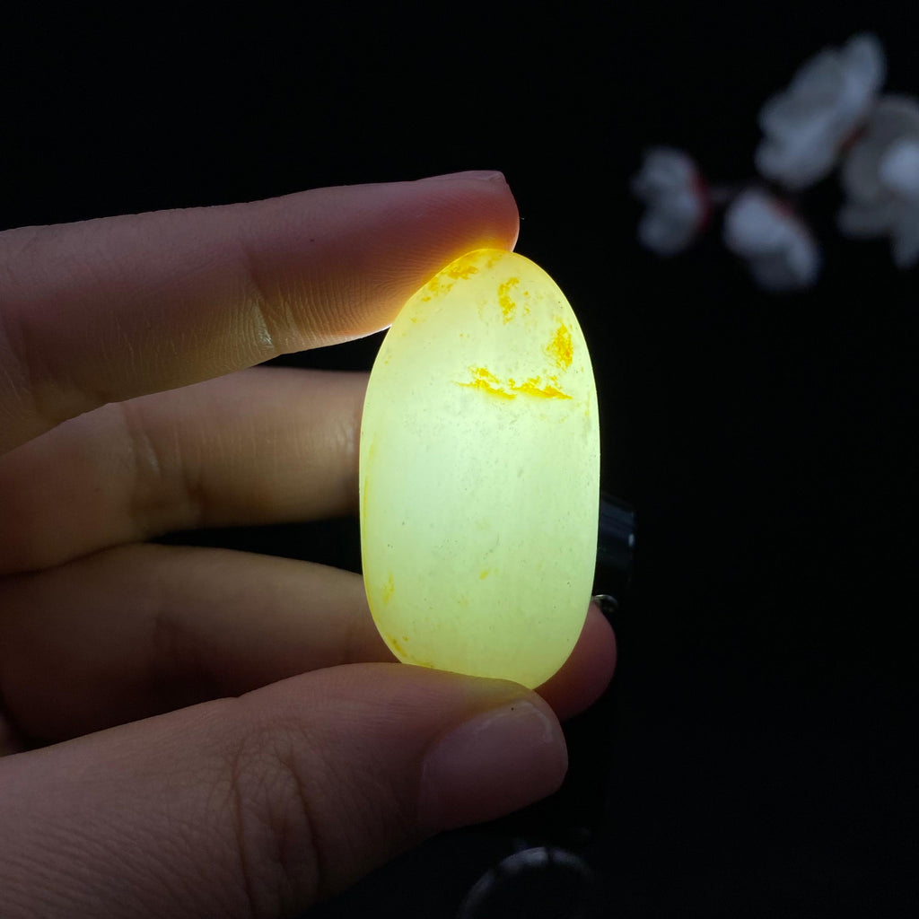 和田玉洒金皮籽料挂件（17.1g）