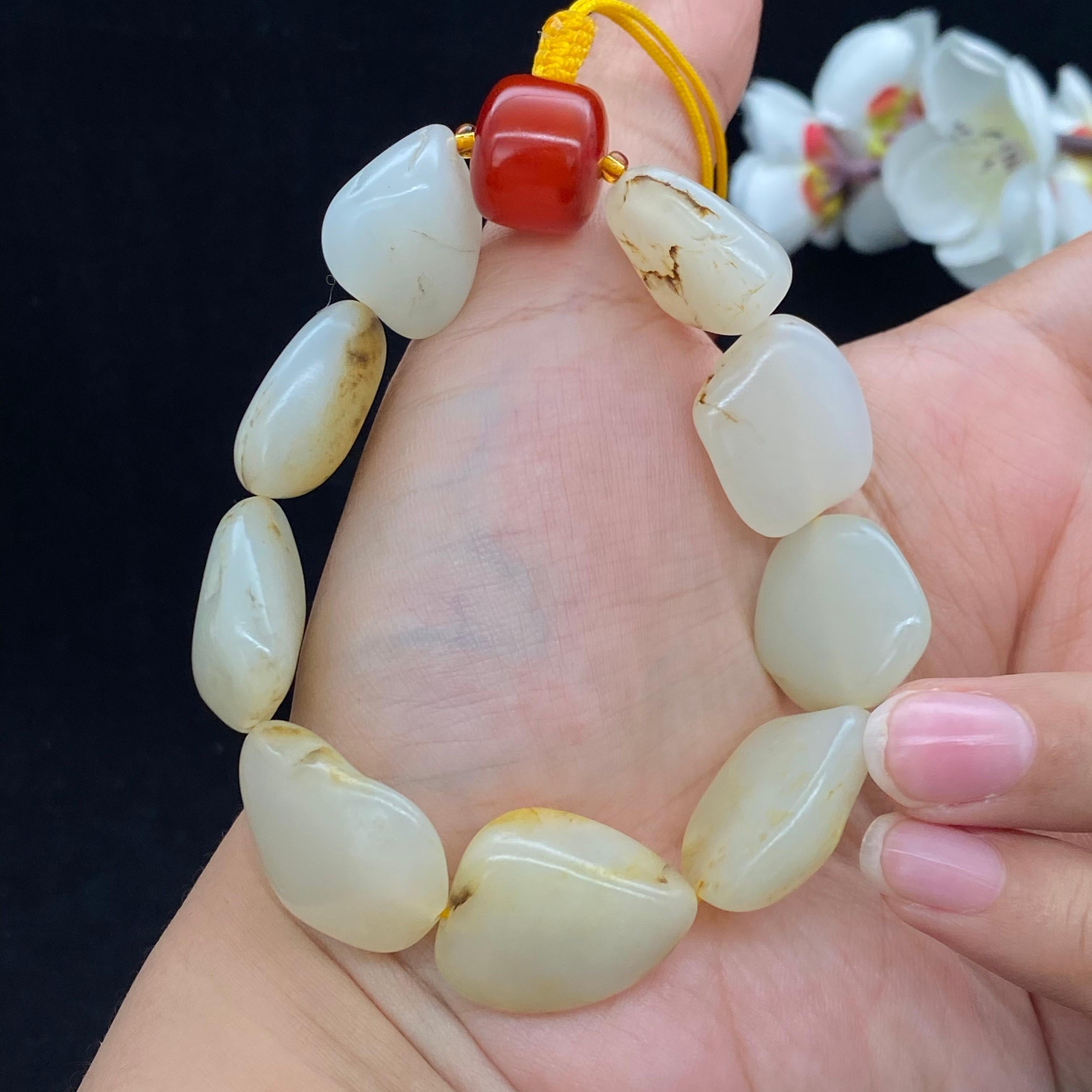 和田玉洒金皮籽料【精品手串】（53.3g）