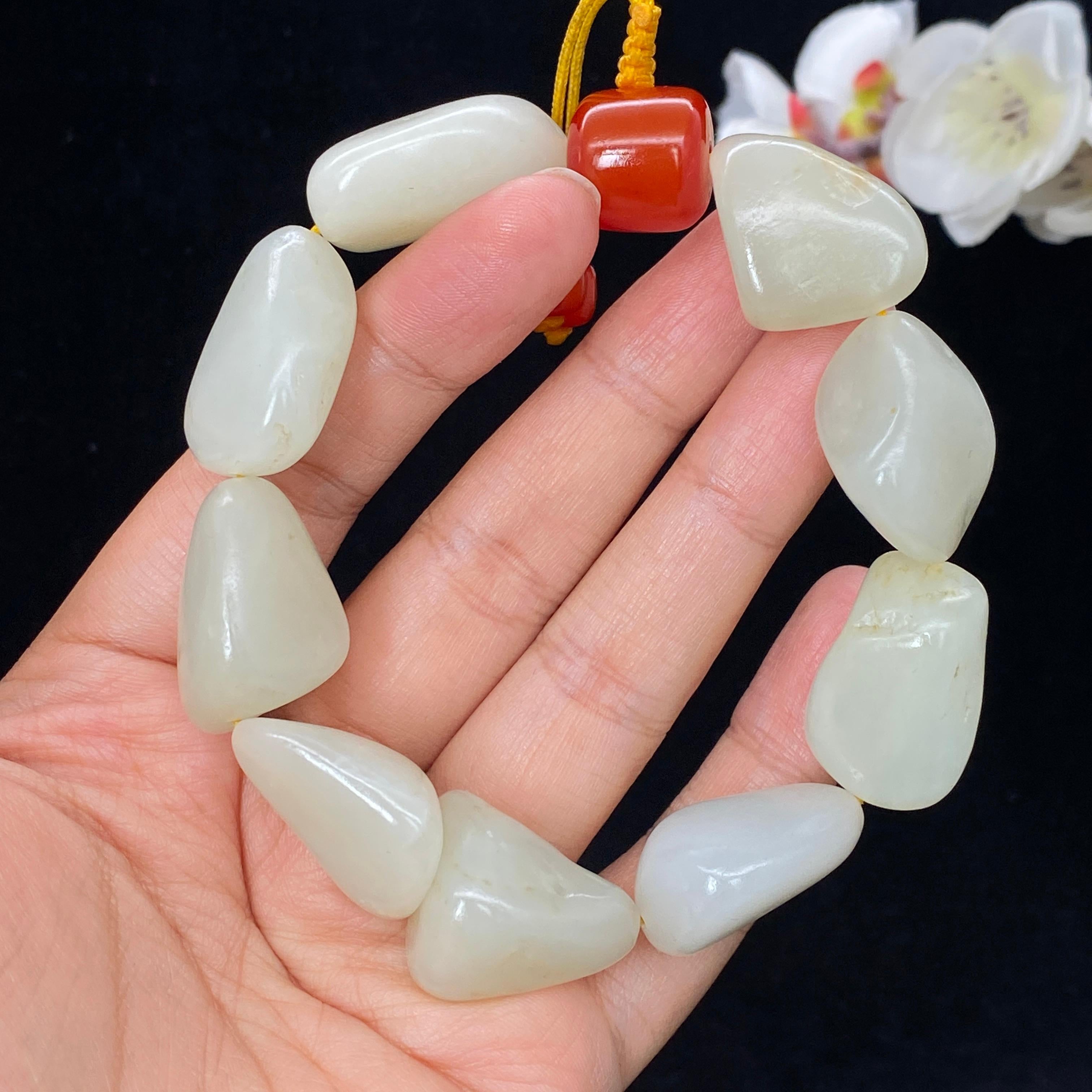 和田玉白玉籽料【精品手串】（82.9g）