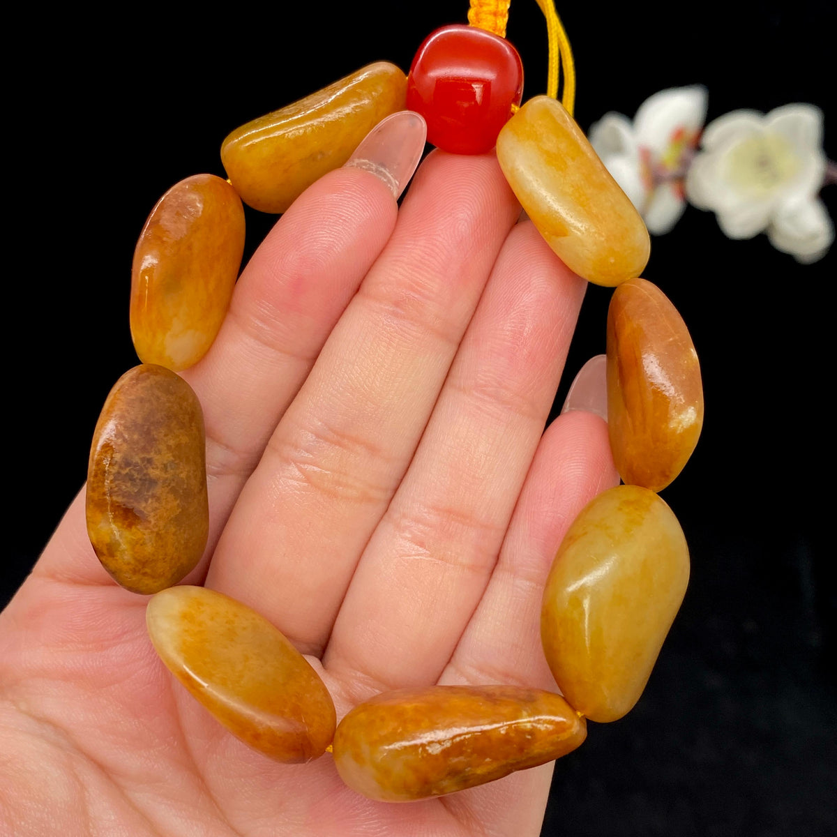 和田玉黄沁皮籽料【精品手串】（53.8g）