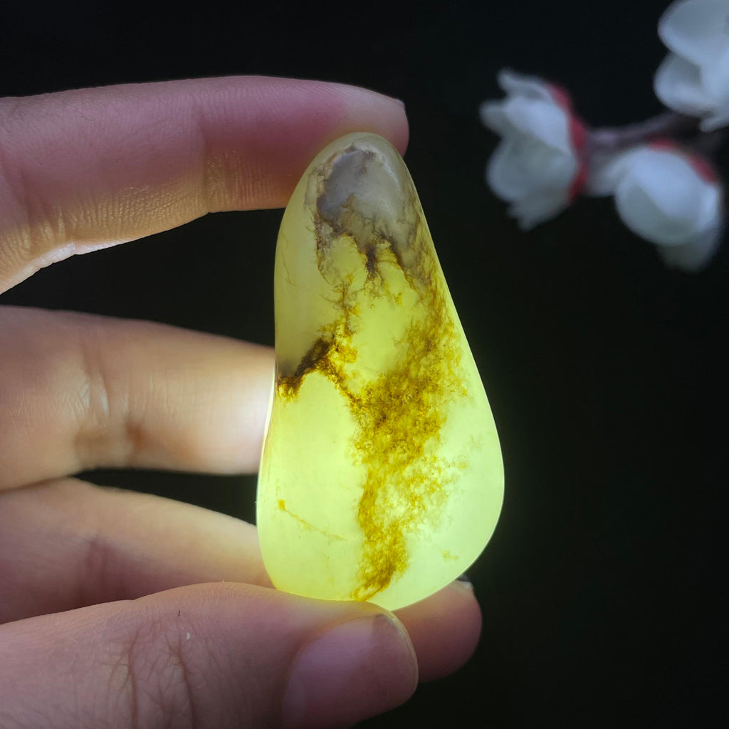 和田玉黄皮籽料（34.4g）