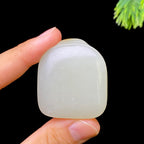 和田玉籽料无事牌（42.0g）