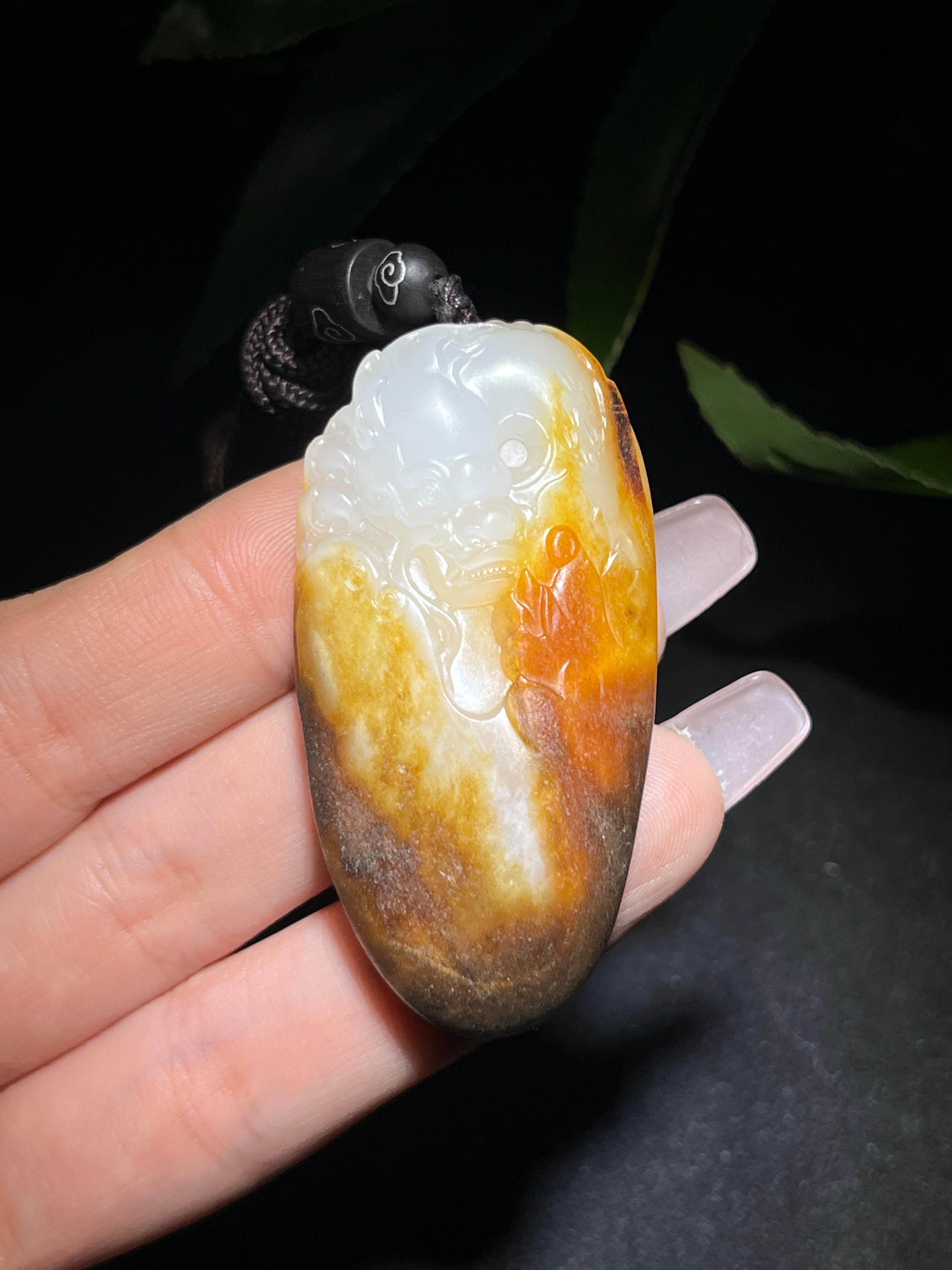 和田籽料瑞兽挂件（38.0g）