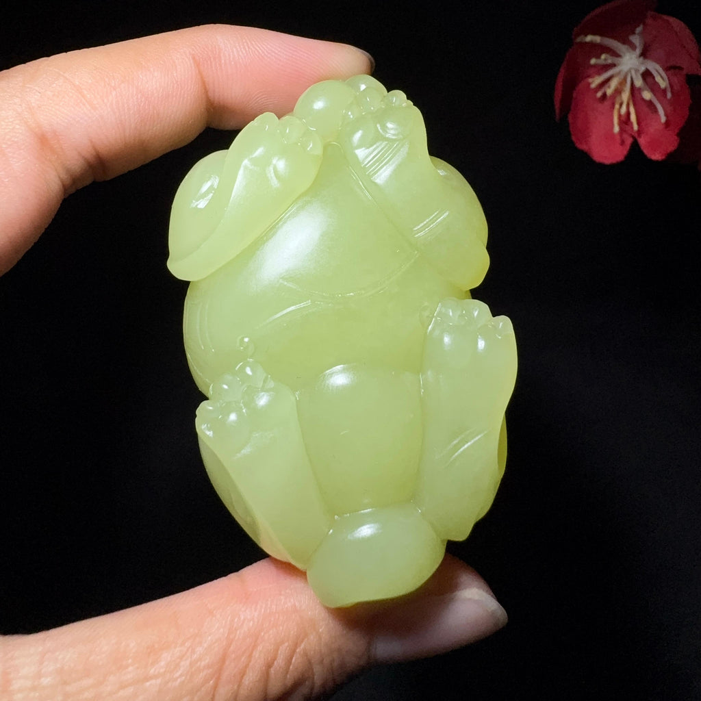 和田玉黄口手把件貔貅（97.9g）