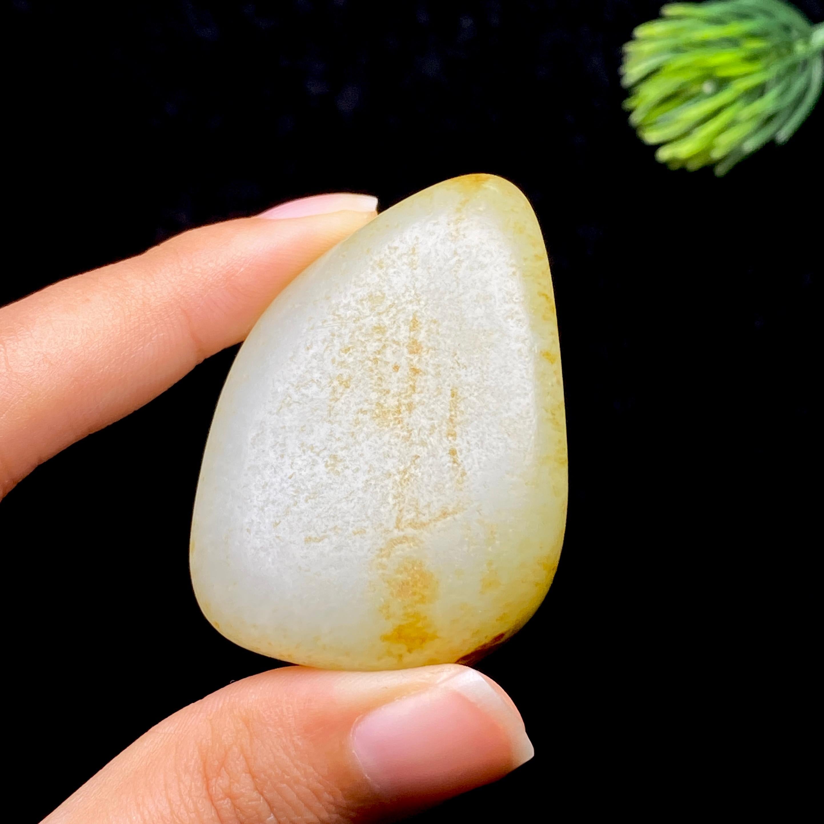 和田玉洒金皮籽料（67.4g）