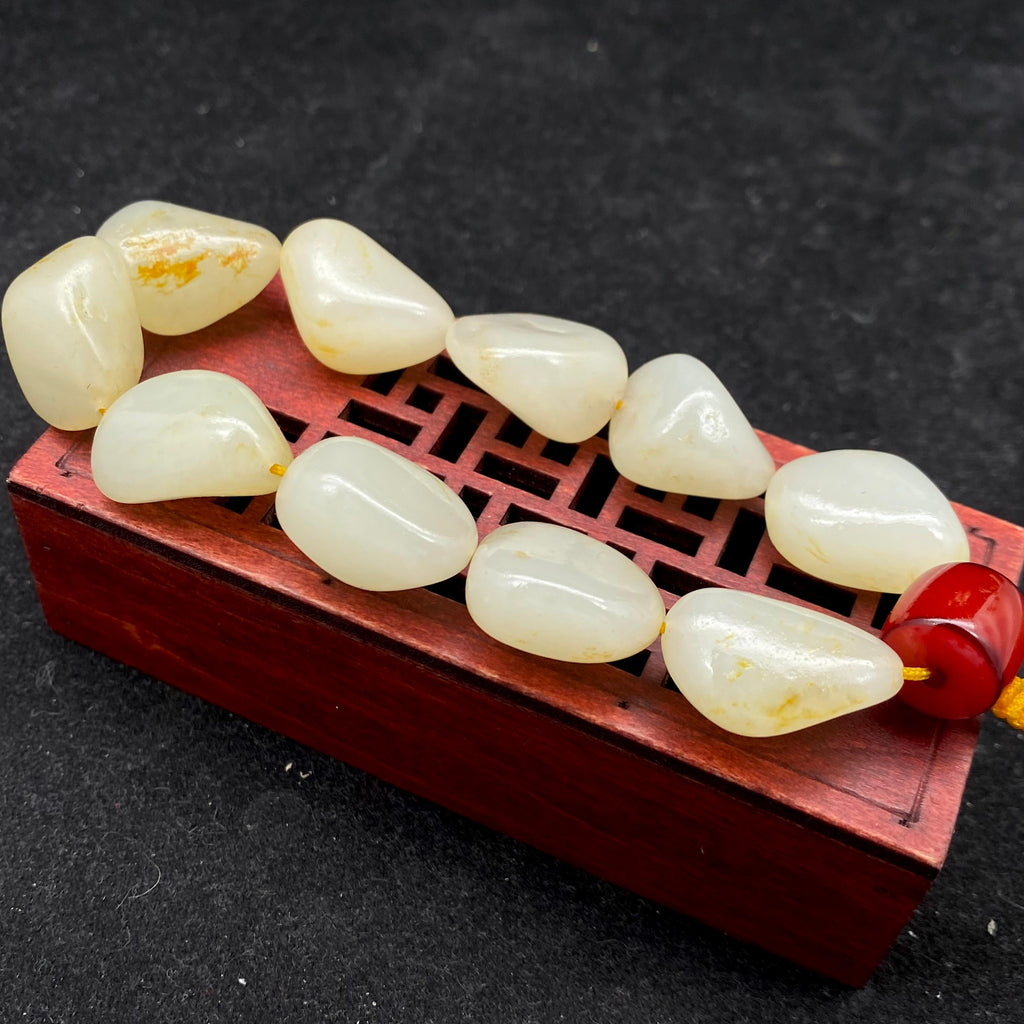 和田玉洒金皮【精品手串】（59.5g）