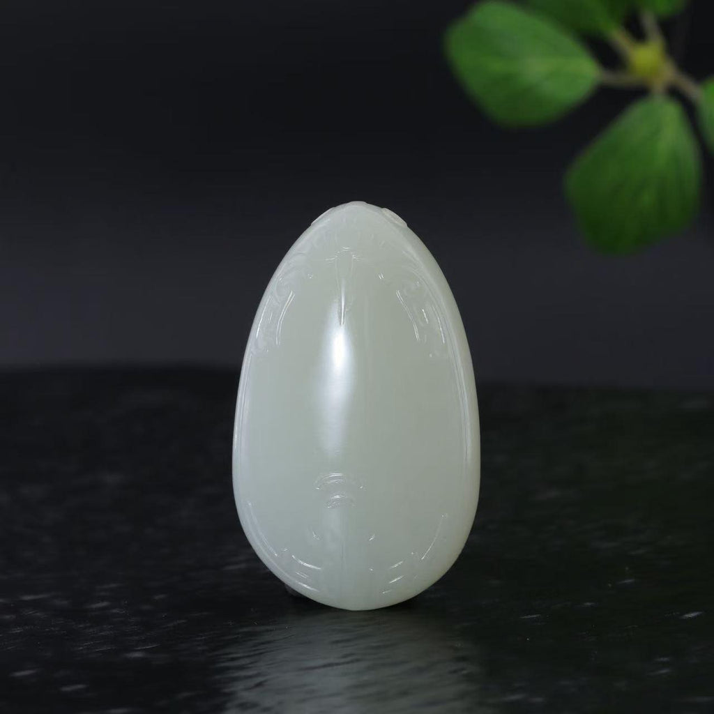 和田玉撒金皮白玉吊坠（60.6g）
