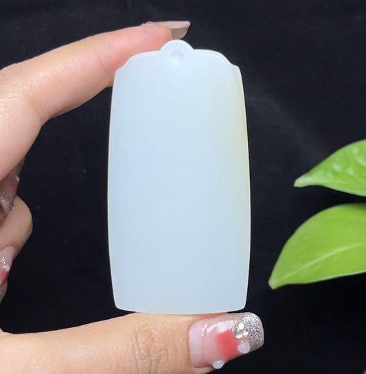 和田玉且末料羊脂玉平安无事牌（57.7g）