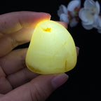 和田玉洒金皮籽料手把件（61.5g）