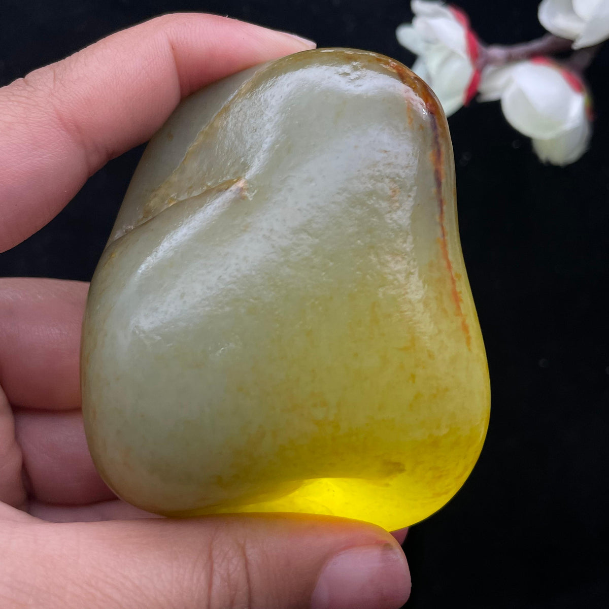 和田玉黄皮籽料手把件（149.7g）