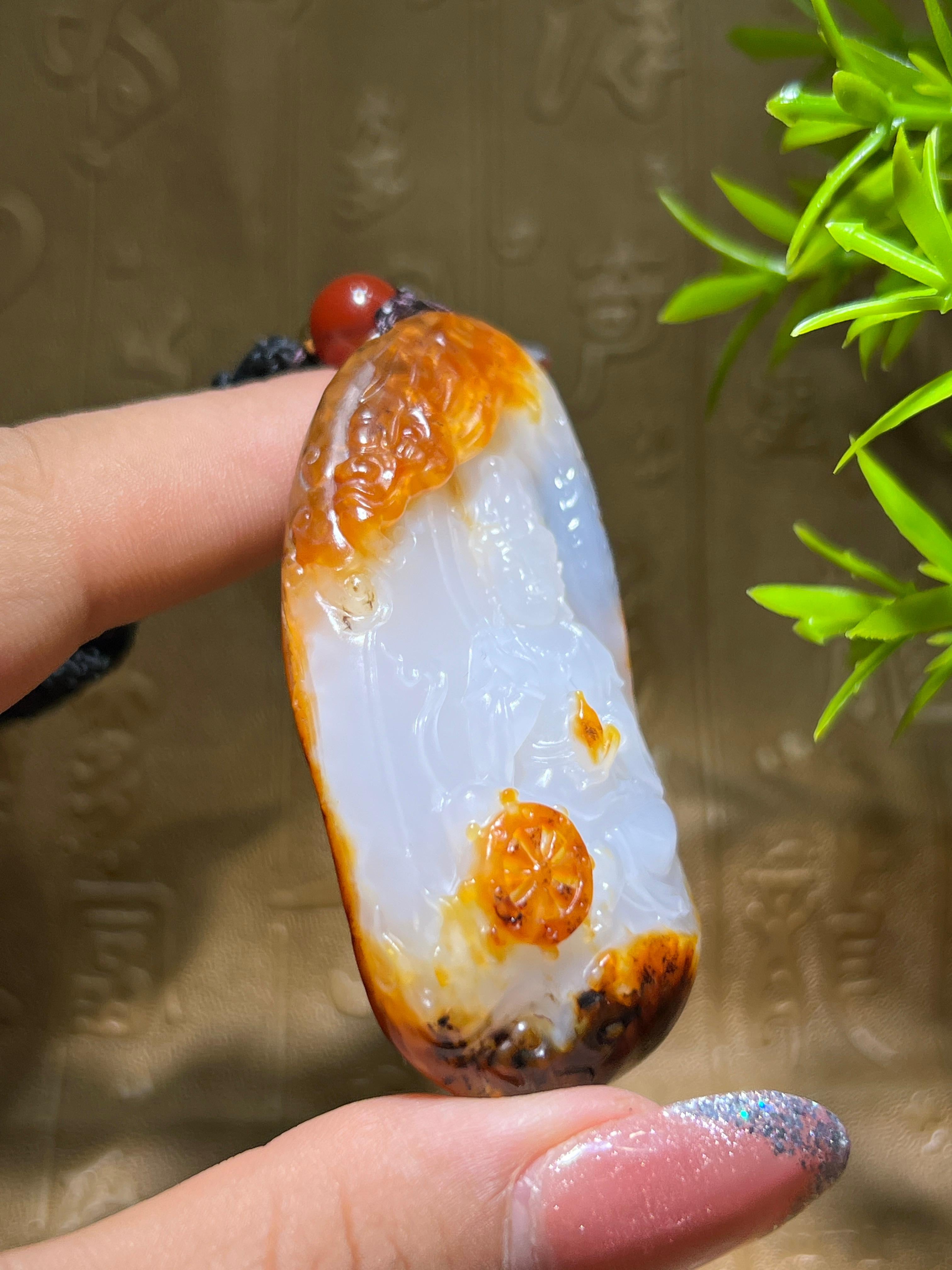 和田玉籽料观音（55.2g）