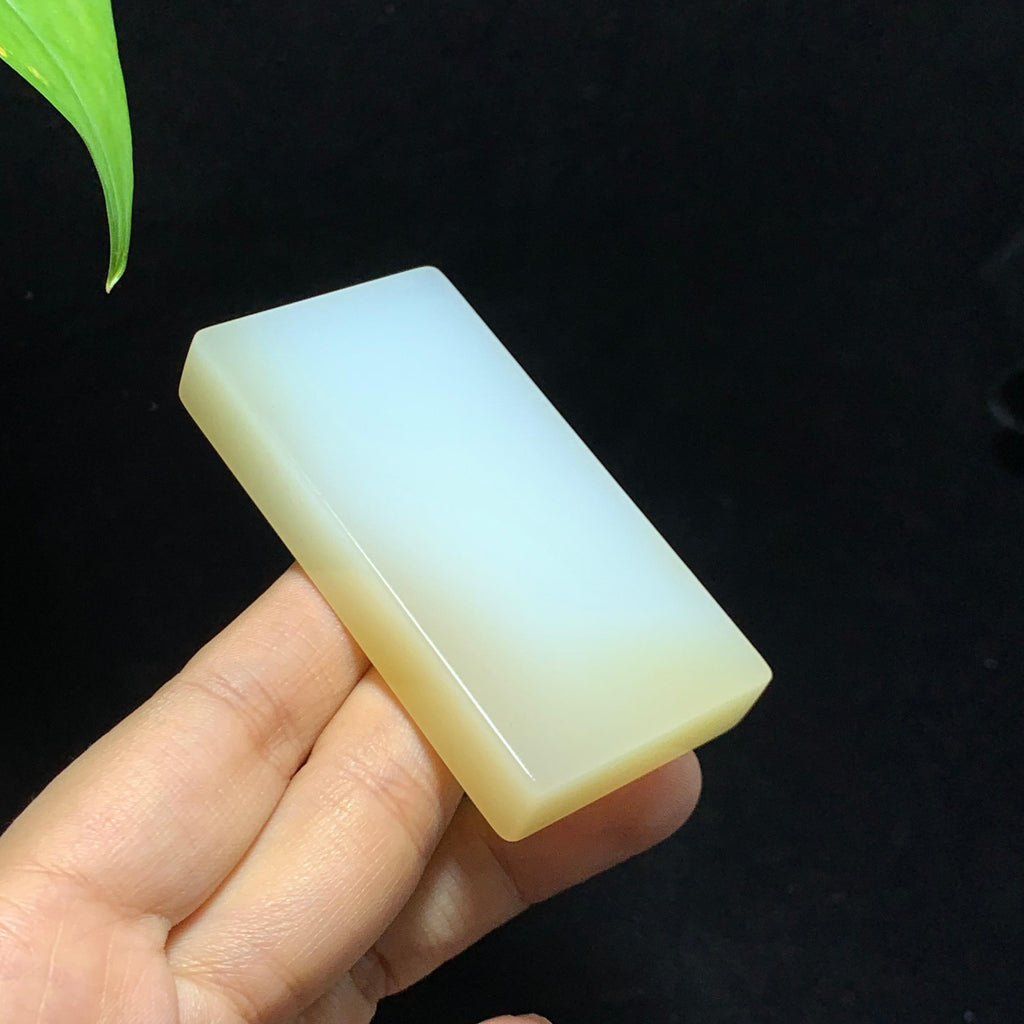 和田山料糖白玉无事牌（81.3g）