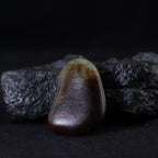 和田玉黑皮籽料（30.92g）