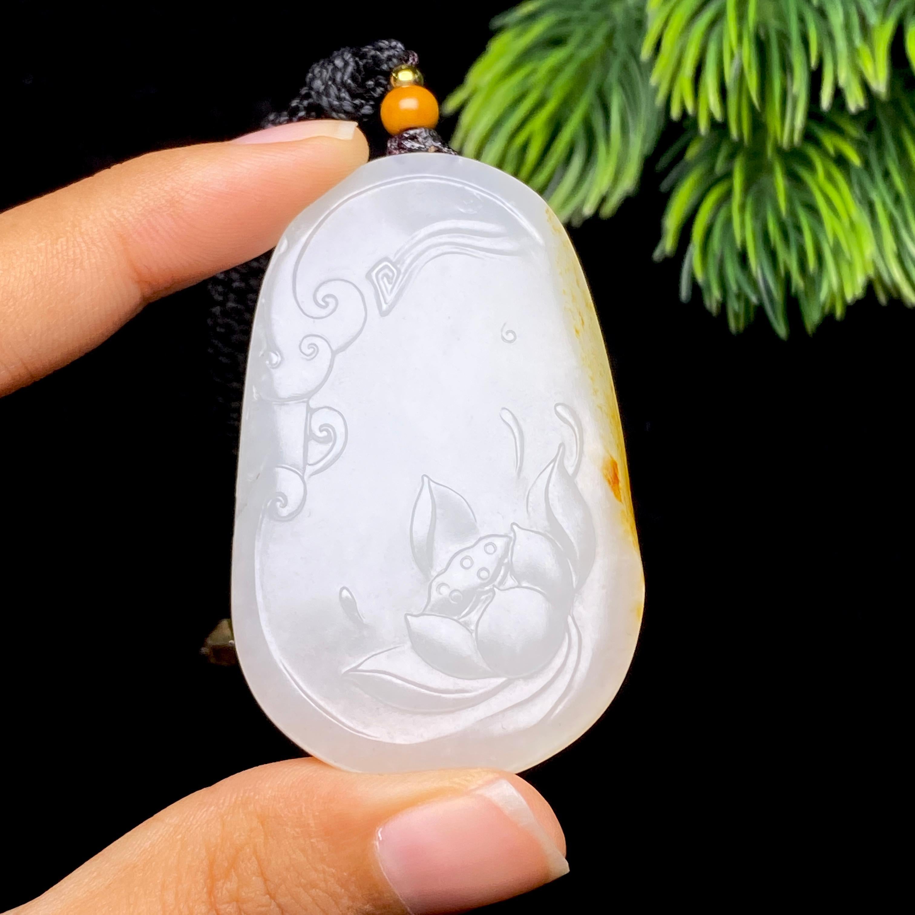 和田玉籽料观音（34.3g）